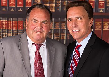 Dayton Medical Malpractice Lawyers Doug Mann - DYER, GAROFALO, MANN & SCHULTZ L.P.A.