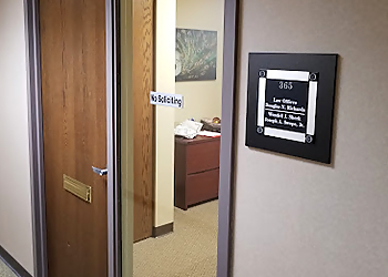 Douglas Richards - St Louis, MO DWI & DUI Lawyers - Law Firm Exterior Image