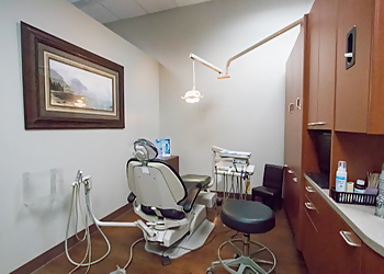 Olathe Dentists Douglas Sjogren, DDS - SHOW YOUR GRIN DENTAL