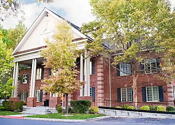 Provo Physical Therapists AJ Ludlow, DPT - STRONGLIFE PHYSIOTHERAPY