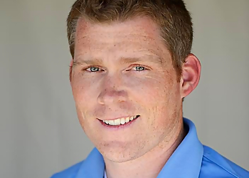 Provo Physical Therapists AJ Ludlow, DPT - STRONGLIFE PHYSIOTHERAPY