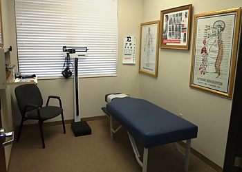 Norman Chiropractors Dr. Aaron Wines, DC - ACTIVE CHIROPRACTIC HEALTH & WELLNESS