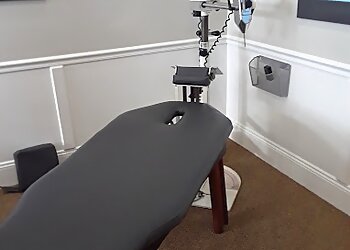 Jacksonville Chiropractors Dr. Robert Thompson, DC - SPINEWELL DISC & JOINT CENTERS