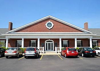 Grand Rapids Chiropractors Dr. Alexander LeBon, DC - SIMPLE TRUTH CHIROPRACTIC