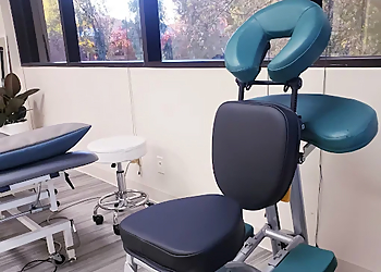 Dr. Alexandra Chaux - Chaux Physical Therapy - Thousand Oaks, CA Physical Therapists - Clinic Interior Image
