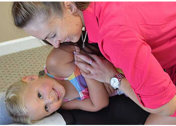 Murfreesboro Chiropractors Dr. Amanda Dee Baes, DC - Healing Hands Chiropractic