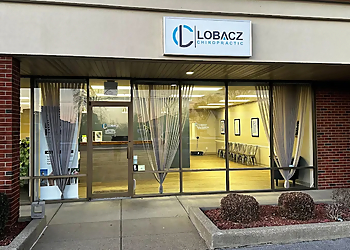 Evansville Chiropractors Dr. Andrew Lobacz, DC - LOBACZ CHIROPRACTIC