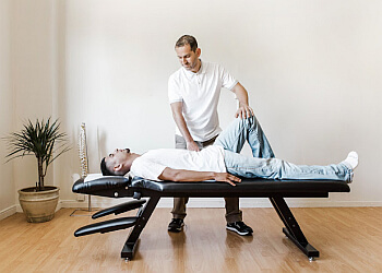 3 Best Chiropractors in Oakland, CA - Expert Recommendations