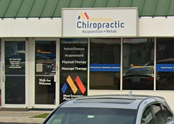 West Palm Beach Chiropractors Dr. Brian J Matthews, DC - MATTHEWS CHIROPRACTIC, ACUPUNCTURE + REHABILITATION