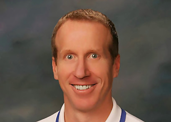 Fairfield Chiropractors Dr. Brian McEvilly, DC - SOLANO CHIROPRACTIC HEALTH CENTER