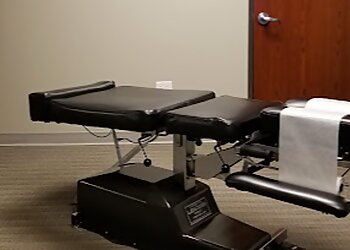 Dallas Chiropractors Dr. Brown M. Hamer III, DC - ATLAS CHIROPRACTIC & WELLNESS