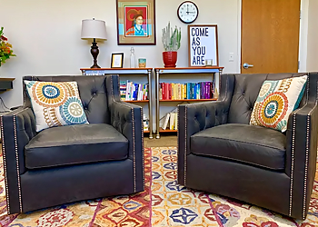 Lincoln Psychologists Dr. Camie Nitzel, Ph.D., LP - KINDRED PSYCHOLOGY