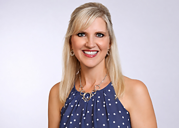 Dr. Carla Cohrs, DC - THE JOINT CHIROPRACTIC Dr. Carla Cohrs, DC - Waco, TX Chiropractors - Doctor Portrait Image