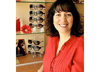 Santa Clarita pediatric optometrist Dr. Carol Aivazian, OD - 20/20 OPTOMETRIC EYE CARE 