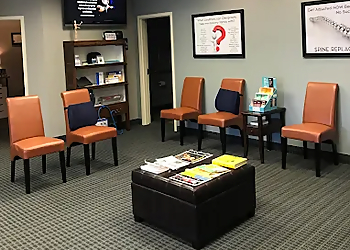 Kansas City Chiropractors Dr. Casey Baker, DC - BAKER CHIROPRACTIC & ACUPUNCTURE