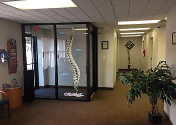 Detroit Chiropractors Dr. Cecil I. Forbes, Jr, DC - iCare SPINE & REHABILITATION CENTER