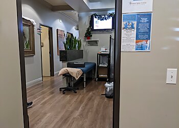 Santa Clarita Chiropractors Dr. Chace Unruh, DC - UNRUH SPINE CENTERS