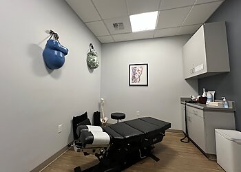 Bakersfield Chiropractors Dr. Christopher Berry, DC - CORE CHIROPRACTIC + WELLNESS