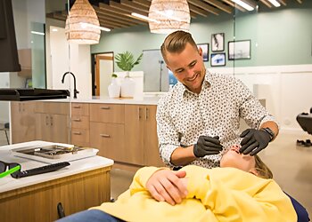 Huntington Beach Orthodontists Dr. Chuck Carlson, DDS, MS - SURF CITY SMILES