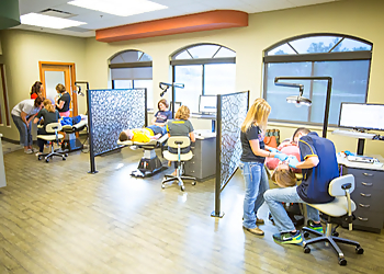 Columbia Orthodontists Darren Wittenberger, DDS, MS - ADVANCE ORTHODONTICS