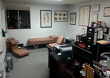 Huntington Beach Chiropractors Dr. David Philipson, DC - PHILIPSON CHIROPRACTIC