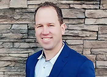 Dr. Dirk Hamilton, D.C. - INLAND VALLEY INTEGRATIVE HEALTH Dr. Dirk Hamilton, D.C. - Temecula, CA Chiropractors - Doctor Portrait Image