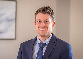 Green Bay Chiropractors Dr. Dylan Wenzel, DC - HEALTH IN MOTION CHIROPRACTIC