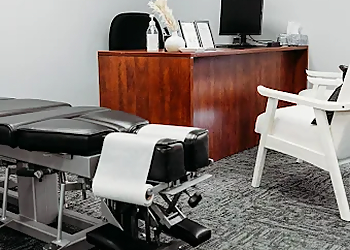 Fort Collins Chiropractors Dr. Elise Rigney, DC - IMPACT CHIROPRACTIC