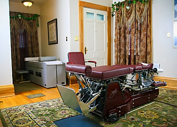 Springfield Chiropractors Dr. George Langlitz III, DC - LANGLITZ CHIROPRACTIC & MASSAGE