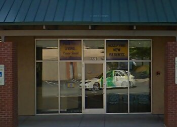 Winston Salem Chiropractors Dr. George Lucia, DC - LUCIA CHIROPRACTIC CLINIC