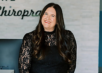 Carmel Chiropractors Dr. Hillary Hushower, DC - RANGELINE CHIROPRACTIC