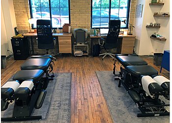 Minneapolis Chiropractors Dr. Jasmine Hanson DC, MS, EMT-B, CCSP, CCAC - PURE HEALTH CHIROPRACTIC