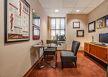 Philadelphia Chiropractors Dr. Jason Nutche, DC - RITTENHOUSE SQUARE CHIROPRACTIC