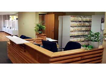 Jed D. Hillmer, OD - Fargo, ND Eye Doctors - Clinic Interior Image