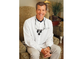 Shreveport cosmetic dentist Jeffrey Scruggs, DDS - SCRUGGS FAMILY DENTISTRY