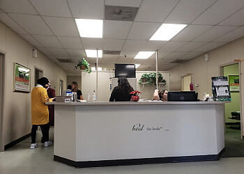 Houston Chiropractors Dr. Joe Clinton, DC - CHIROPRACTIC HEALTH & WELLNESS CENTER