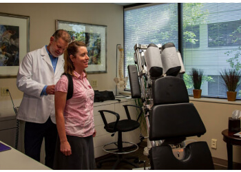 Bellevue Chiropractors Dr. John A. Wisman, DC - BELLEVUE CHIROPRACTIC