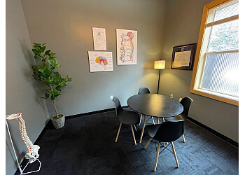 Denver Chiropractors Dr. David Estis, DC - BACK IN A FLASH CHIROPRACTIC & MASSAGE