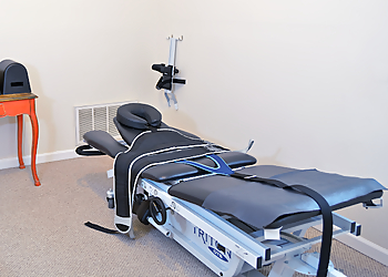 Cincinnati Chiropractors Dr. John Zook, DC - GLENDALE FAMILY CHIROPRACTIC