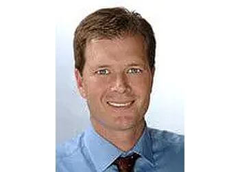 Dr. Jonathan Bennett, DPM - Clinica De Los Pies - The Foot Clinic Santa Ana