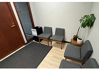 Dr. Josh Oncken, DC - Bellevue, WA Chiropractors - Clinic Interior Image
