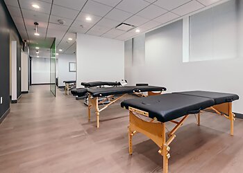 Arlington Chiropractors Dr. Joshua Alvarado, DC - RXWELLNESS SPINE & HEALTH ARLINGTON