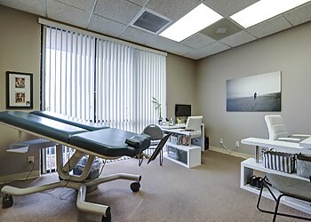 Phoenix Chiropractors Dr. Katherine Iacuone, DC - DESERT VALLEY CHIROPRACTIC