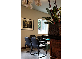 Bellingham Chiropractors Dr Kelly Arnold D.C. - NEW LIFE CHIROPRACTIC & WELLNESS