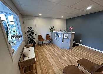 Albany Chiropractors Dr. Kerry Deyo - UPSTATE CHIROPRACTIC AND WELLNESS