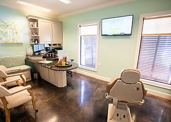 Mobile Orthodontists Dr. Kevin L. Pickett, DMD, MS - PICKETT ORTHODONTICS