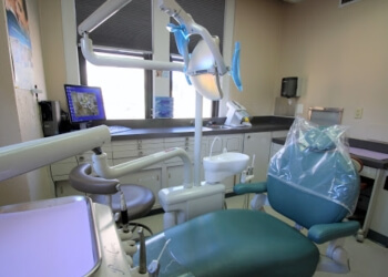 3 Best Cosmetic Dentists In Philadelphia, PA - Expert Recommendations