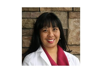 Santa Clarita pediatric optometrist Dr. Lara Umemoto, OD - SANTA CLARITA VISION CENTER 