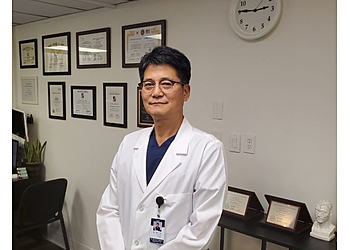 Anaheim Acupuncture Dr. Lee Pain & Wellness Acupuncture
