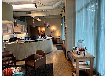 Seattle Chiropractors Dr. Lincoln Kamell, DC, CCSP - EASTLAKE CHIROPRACTIC AND MASSAGE CENTER